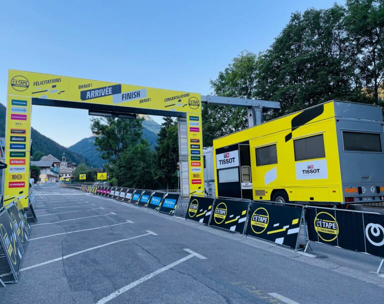 camion portique arche arrivée et départ
